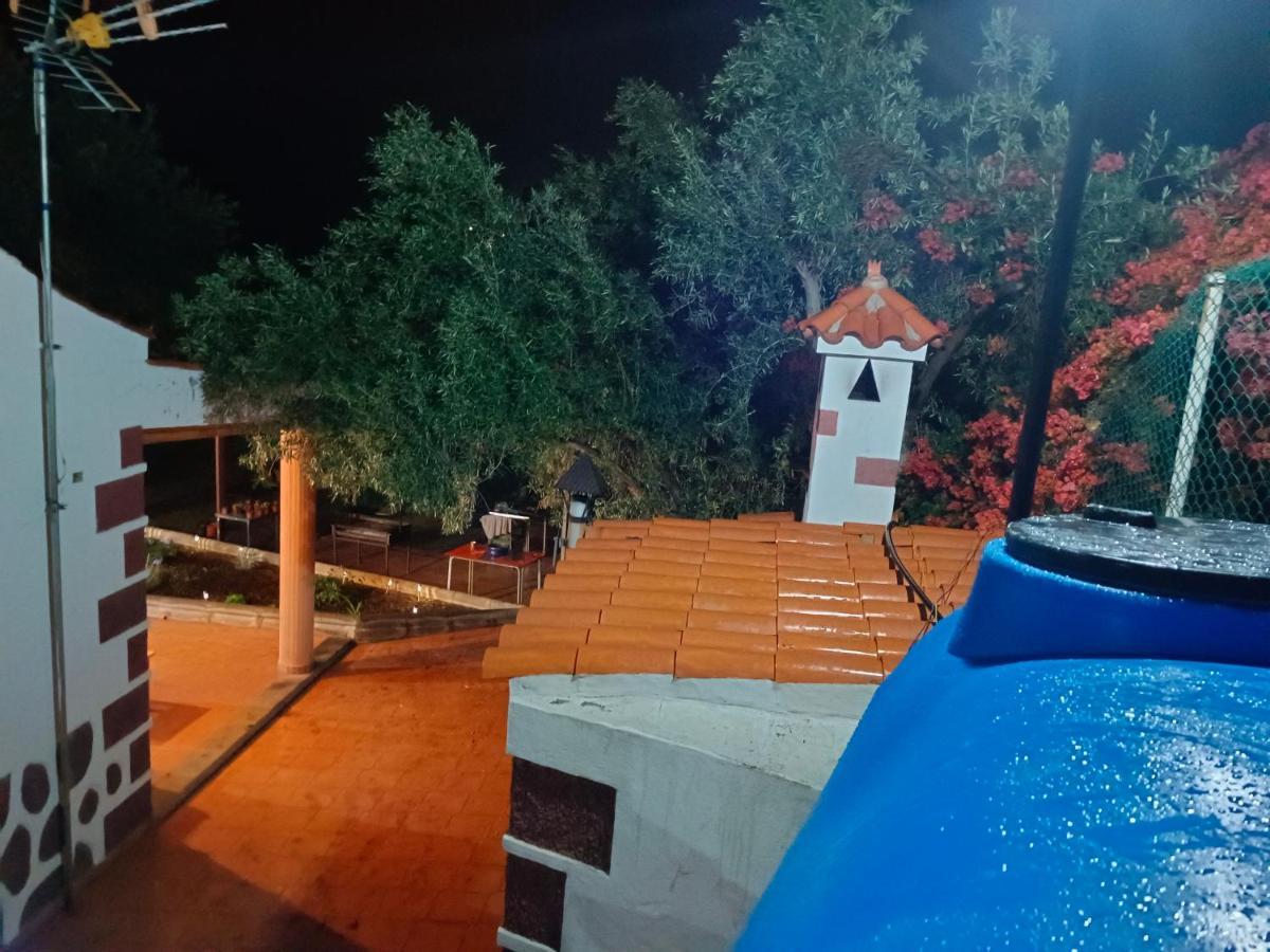 Django Villa Santa Lucia De Tirajana Exterior photo